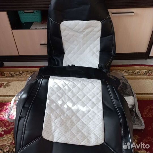 Авточехлы из экокожи