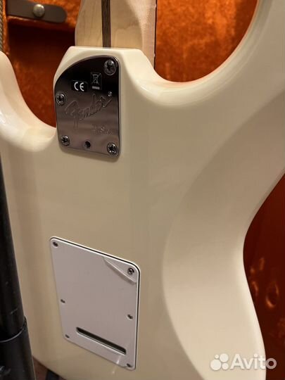 Fender stratocaster artist Jeff Beck 2013