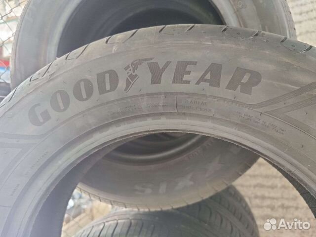 Goodyear EfficientGrip 2 SUV 225/60 R17 99H