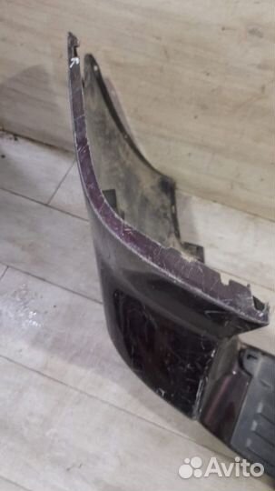 Бампер задний под парктроники Toyota Land Cruiser