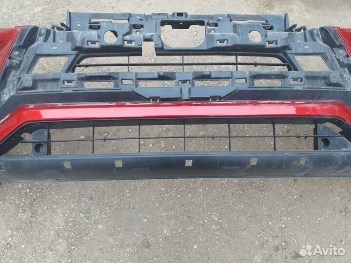 Бампер передний Mitsubishi Eclipse Cross 1