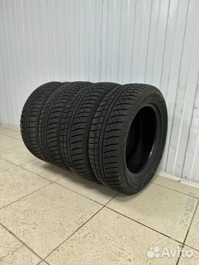 Sailun Atrezzo 4 Seasons 235/55 R18