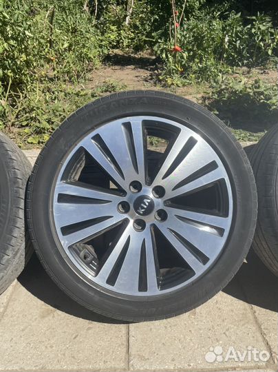 R18 Bridgestone Turanza ER33 235/45, PCD 5x114.3 DIA 28