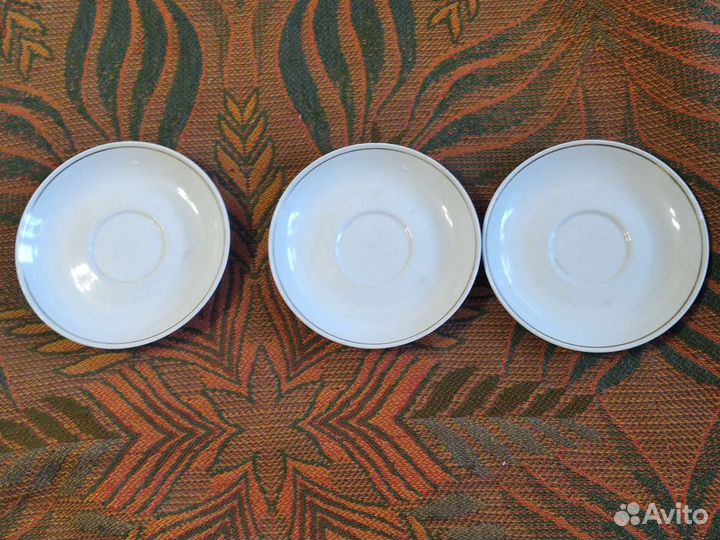 Фарфоровая посуда. Набором или отдельные предметы
