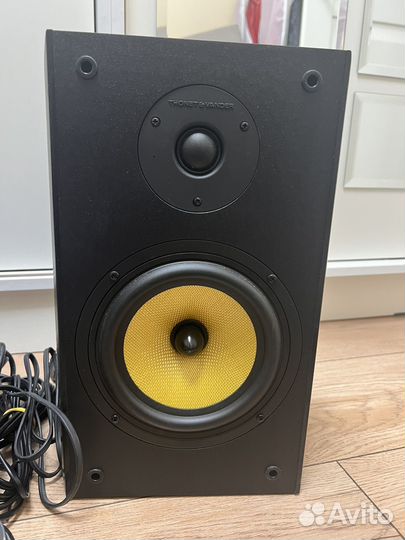 Колонки 2х60 Вт. Thonet & Vander Kugel