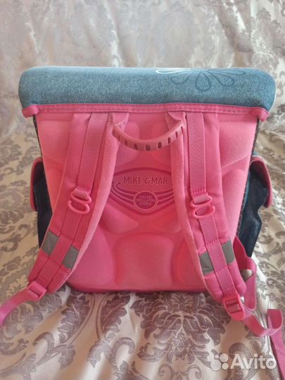 Школьный рюкзак для девочки