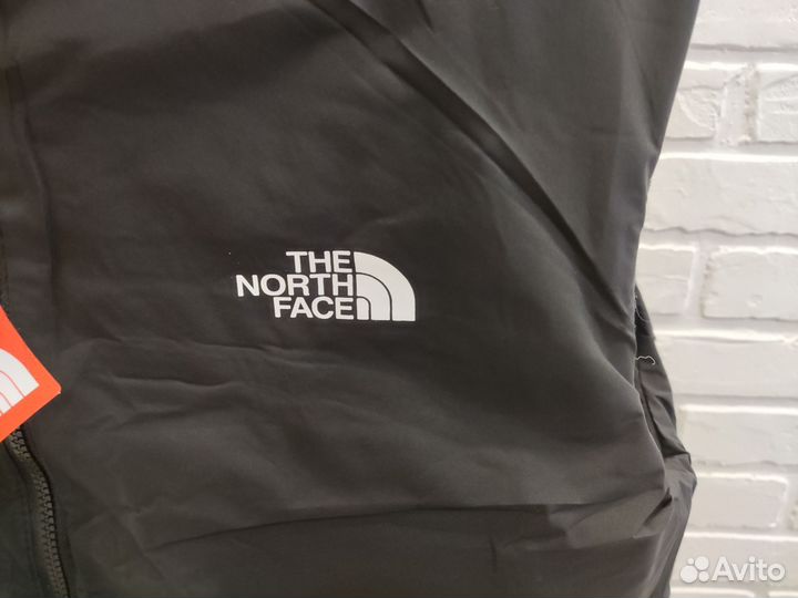 Двухсторонняя жилетка the north face