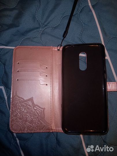 Чехол-книжка Samsung GalaxyJ3 SM-J320F/DS/J320H/DS