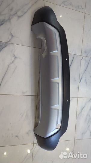 Бампер задний Skoda Yeti 2013 5L6807521