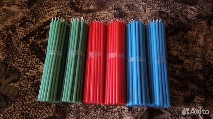Восковые цветные свечи