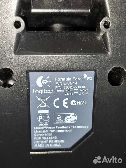 Игровой руль logitech