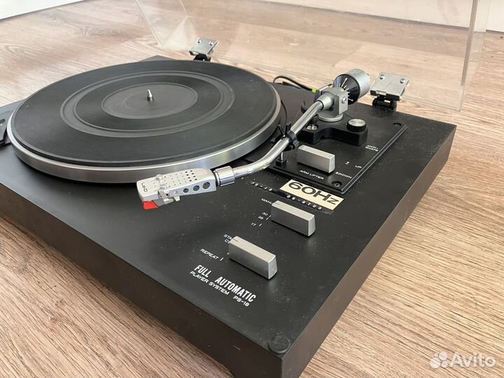 Проигрыватель винила hitachi Lo -D ps -18