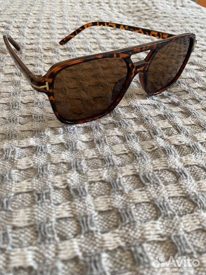 Солнцезащитные очки с поляризацией