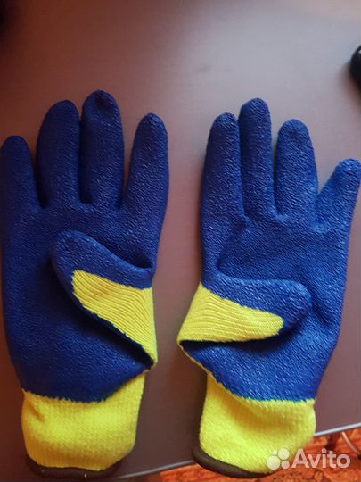 Перчатки