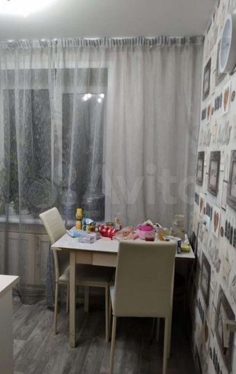 3-к. квартира, 61 м², 4/5 эт.