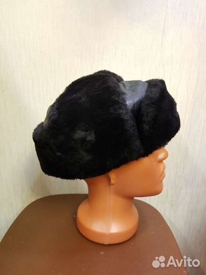 Шапка кожаная мужская 54