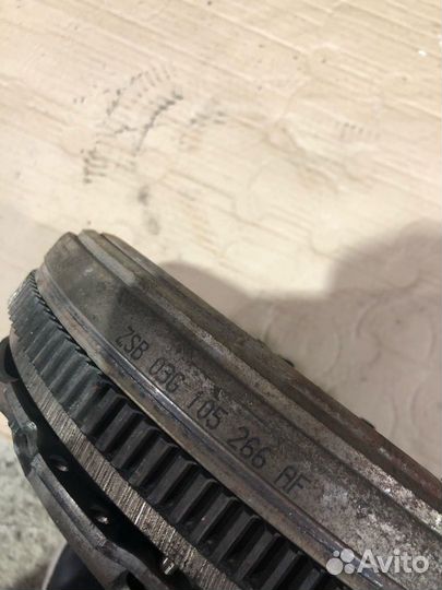 Маховик 415043110 Ауди Фольксваген Шкода Сеат