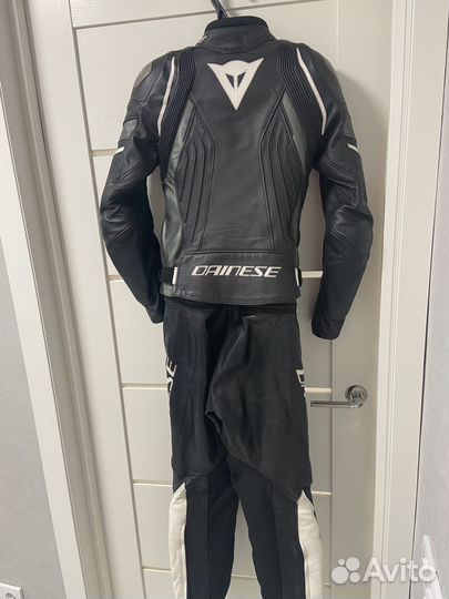 Женский комбез Dainese размер 40