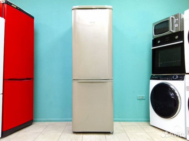 Холодильник б/у Vestel. На гарантии