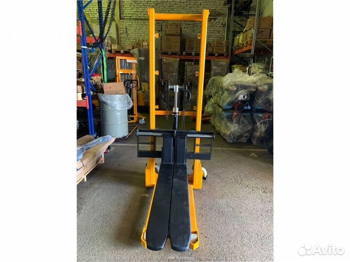 Штабелёр ручной