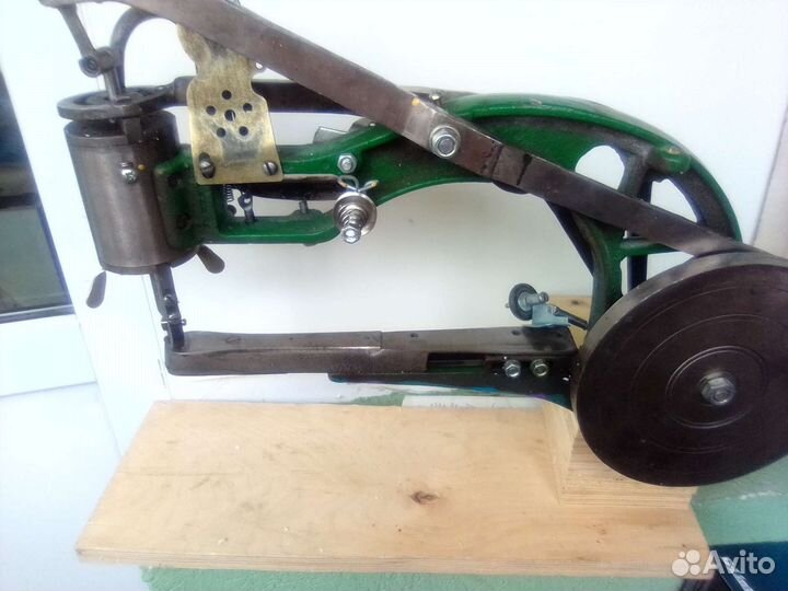 Швейная машинка для ремонта обуви