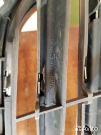 Mercedes решетка радиатора c 204