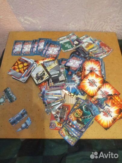 Игровые карточки bakugan и TD