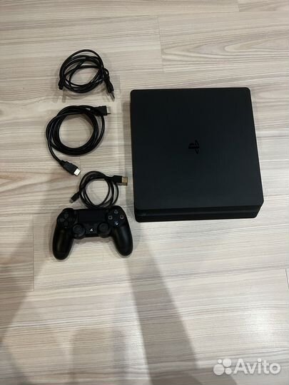 Sony PS4 slim 1tb