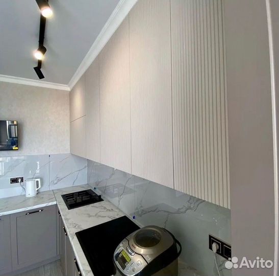 Кухня с гарантией в современном стиле