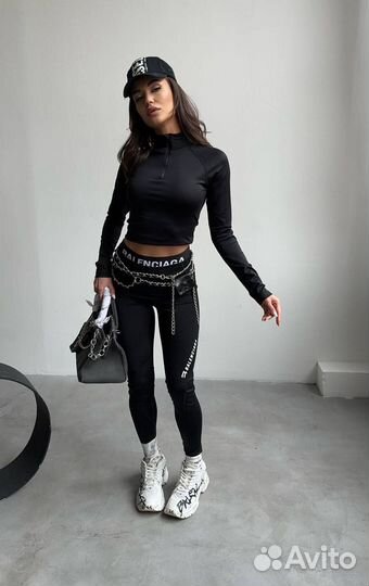 Спортивный топ Balenciaga