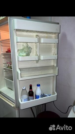 Холодильник двухкамерный бу Стинол