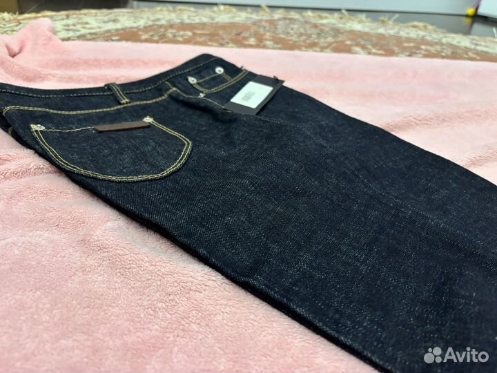 Джинсы