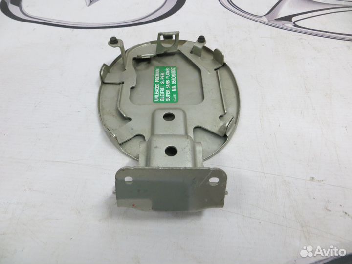 Лючок бензобака Mazda 3 BK Седан