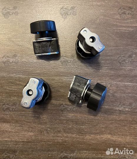 Крепление для кофра квадроцикла быстросъемное