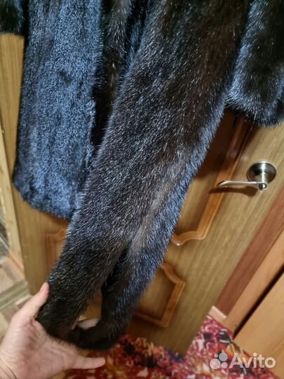 Продам норковую шубу