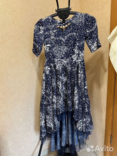 Вечернее платье