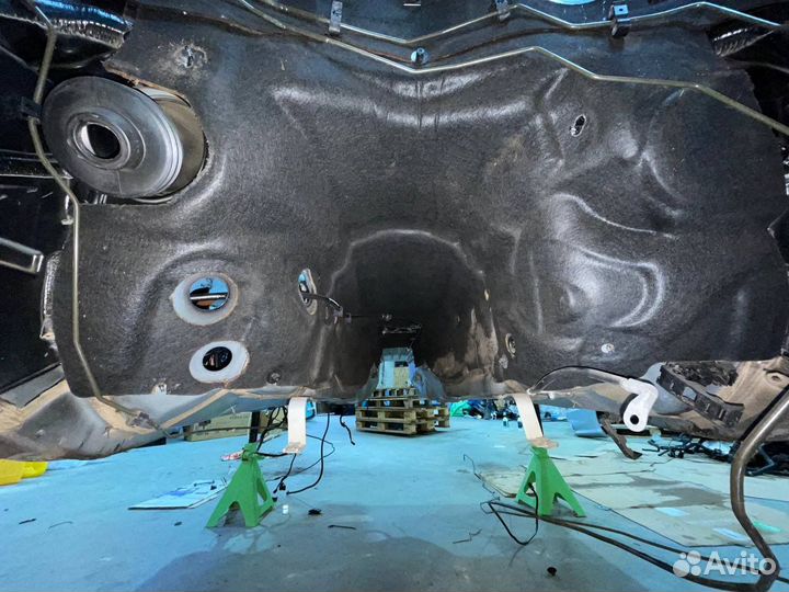 Шумоизоляция туннеля Мерседес w211