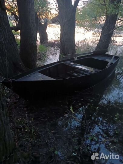 Лодка из пнд