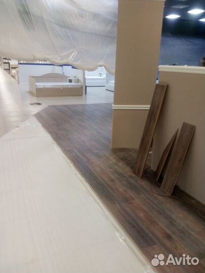 Укладка ламината, кварцвиниловой плитки, линолеума