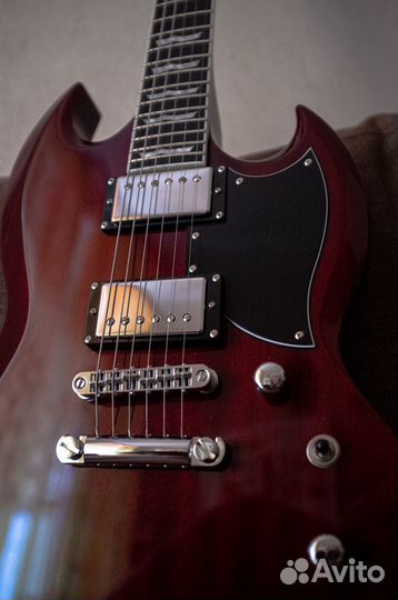 Электрогитара ESP LTD Viper-1000 Deluxe 2012