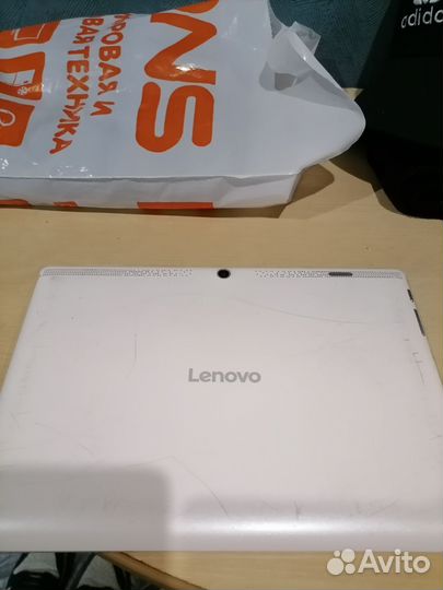 Планшет lenovo