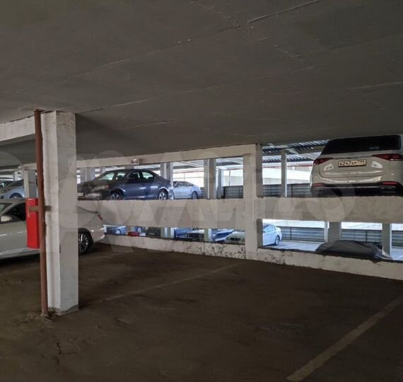 Машиноместо, 20 м²