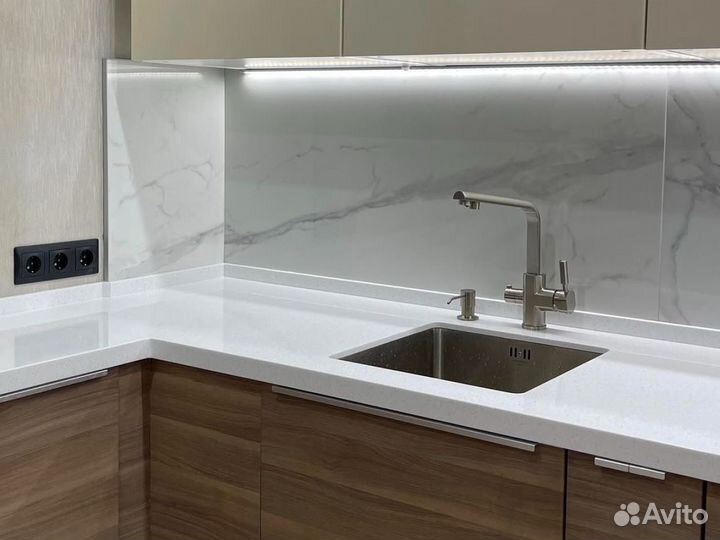 Столешница для кухни Staron Solid 310х60