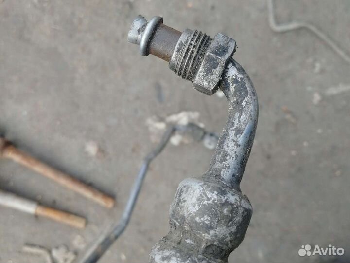 Трубка гура бмв е60 BMW e60