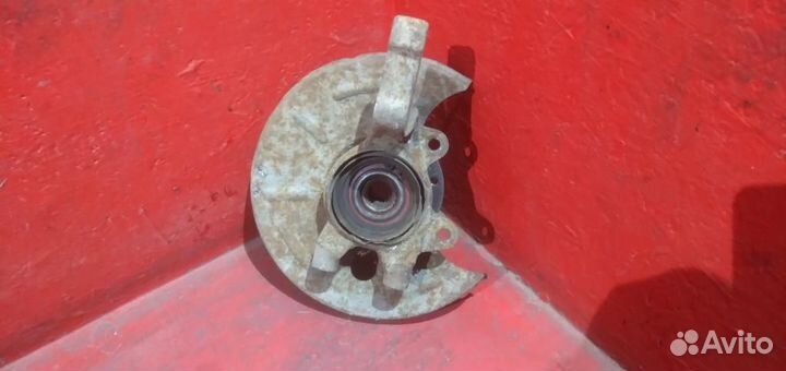 Ваз 2109 кулак передний левый в сборе деф. 2115