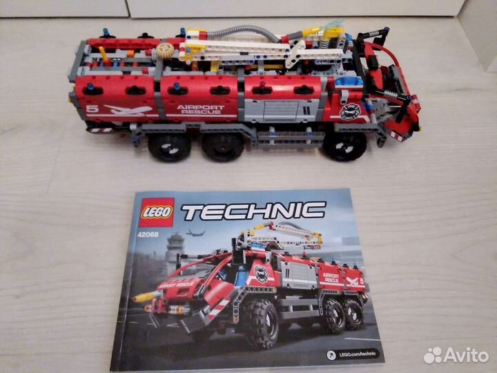 Lego Technic 42068