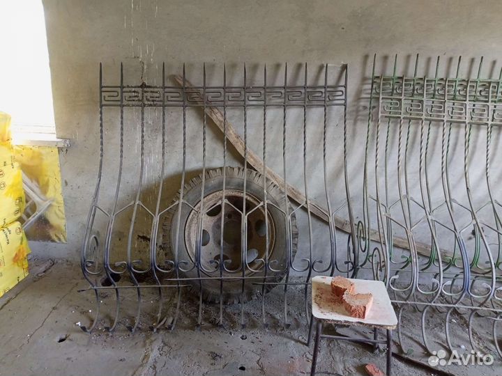 Кованые решетки на окна