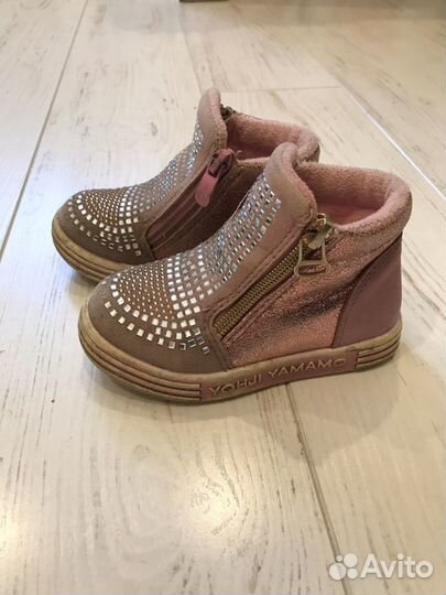 Ботинки детские 23 размер