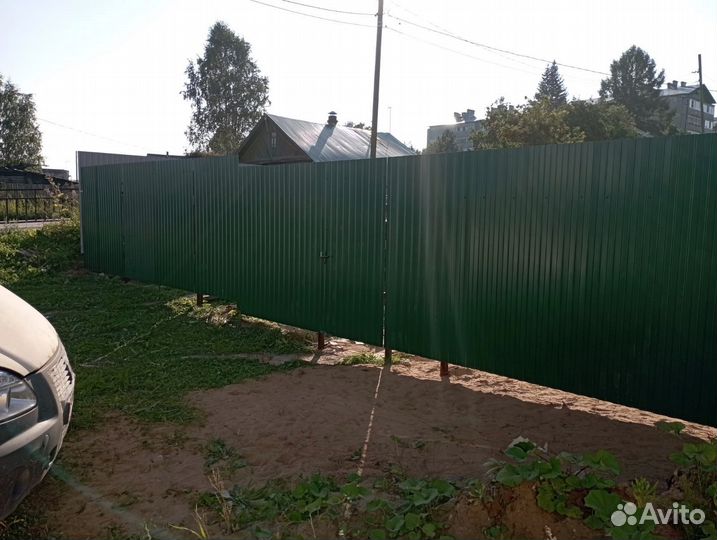 Ворота распашные металлические с калиткой