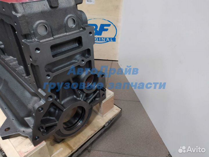 Блок цилиндров Мерседес мотор OM366 3660102608